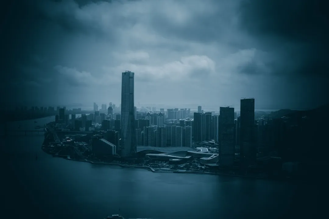 2025年软件开发技术选型指南：贵州企业如何平衡成本与性能正文配图 2